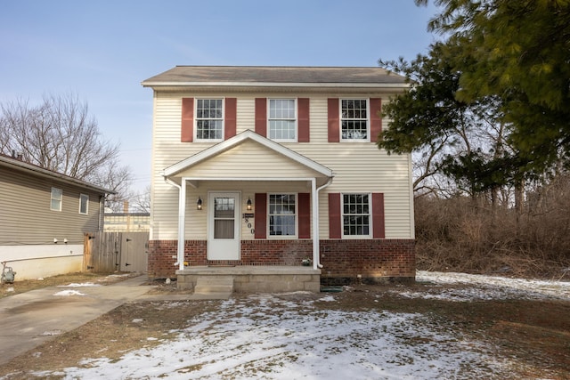 view of front of home featuring covered porch