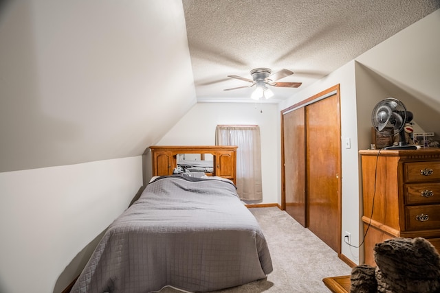522 E High St, Saint Marys, OH 45885 - bedroom with a closet, carpet flooring, a textured ceiling, ceiling fan, and vaulted ceiling