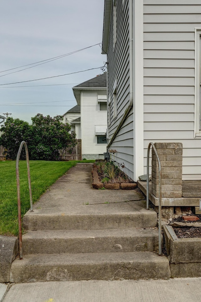 49 S W St, Versailles, OH 45380 - view of stairway