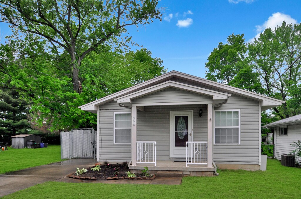 350 N Pleasant Valley Ave, Dayton, OH 45404 - photo 1