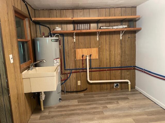 9770 Agerter Rd, Spencerville, OH 45887 - utilities featuring water heater