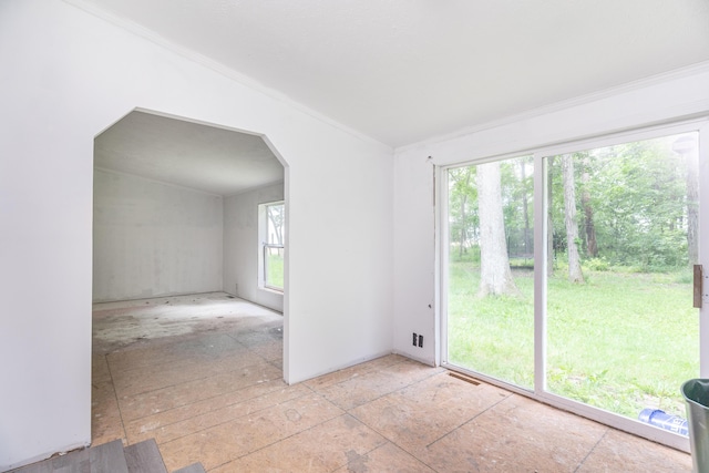 13253 State Route 720, Lakeview, OH 43331 - empty room with crown molding and arched walkways