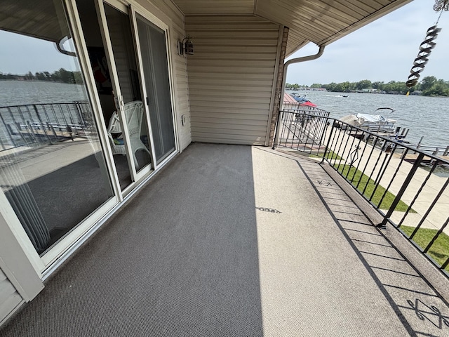 10209 County Road 286 Unit C-16, Huntsville, OH 43324 - balcony with a water view