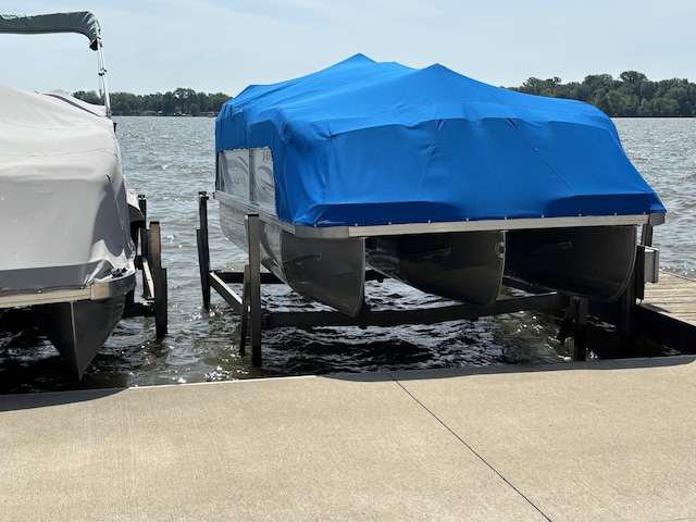 10209 County Road 286 Unit C-16, Huntsville, OH 43324 - dock with boat lift and a water view