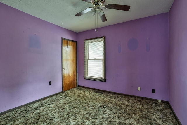 1024 Ansel Dr, Dayton, OH 45419 - carpeted empty room featuring a ceiling fan and a textured ceiling