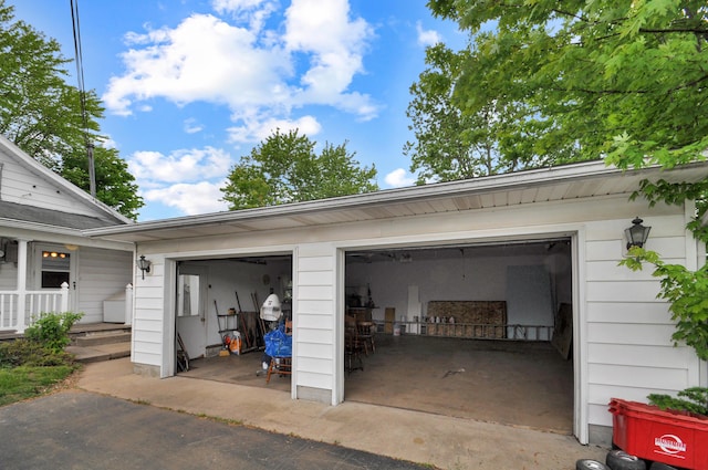 332 N Main St, New Madison, OH 45346 - garage featuring driveway