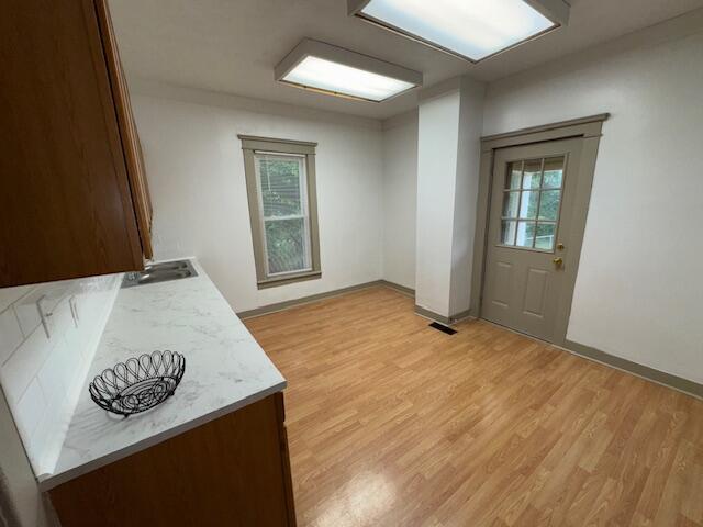 1708 W High St, Springfield, OH 45506 - photo 8