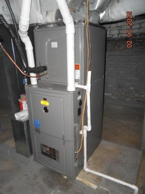 utilities featuring heating unit