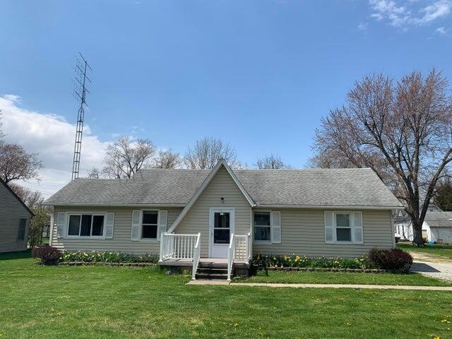 115 Pershing St, Celina, OH 45822 - photo 1