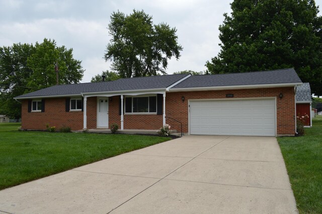 2733 Rosewood Dr, Troy, OH 45373 - photo 4