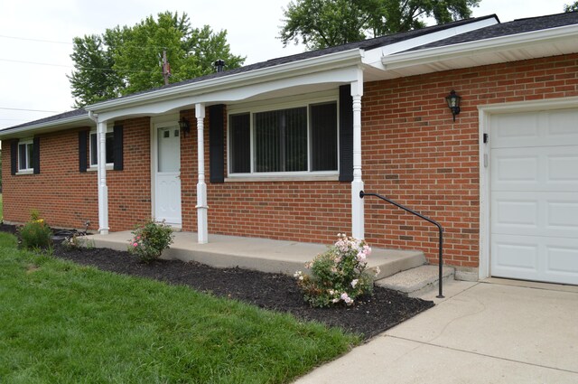 2733 Rosewood Dr, Troy, OH 45373 - photo 12