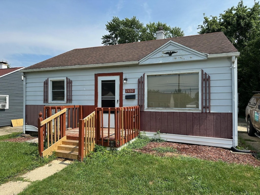 2430 Mayfair Dr, Springfield, OH 45505 - photo 1