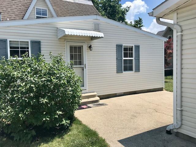 407 Scott St, Saint Marys, OH 45885 - photo 5