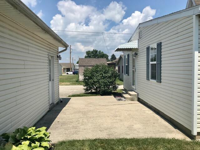 407 Scott St, Saint Marys, OH 45885 - photo 6