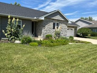 1714 Fenway Ct, Saint Marys OH, 45885, 3 bedrooms, 2 baths house for sale