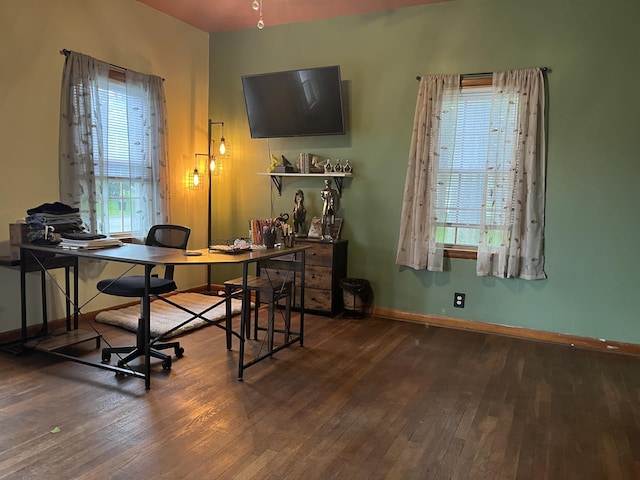 320 E Anthony St, Celina, OH 45822 - office area featuring hardwood / wood-style floors, plenty of natural light, and baseboards