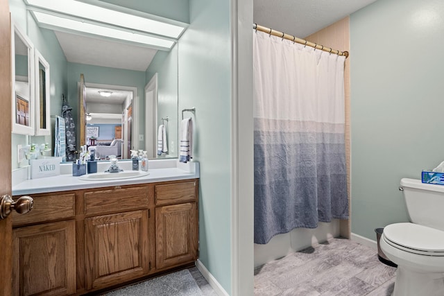 1686 Laurel Creek Dr, Troy, OH 45373 - full bathroom with vanity and a skylight