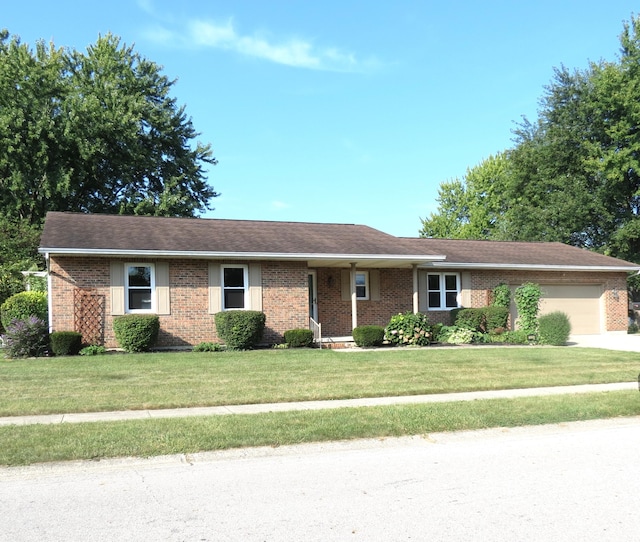 1203 Colonial Dr, Sidney OH, 45365, 3 bedrooms, 2 baths house for sale