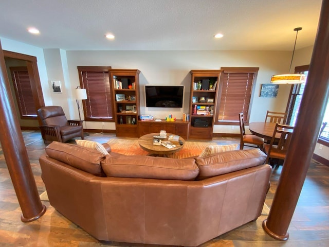 10836 Scioto Dr, Huntsville, OH 43324