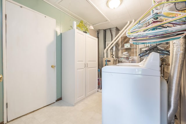 844 Reservoir Rd, Bellefontaine, OH 43311 - basement with light flooring and washing machine and dryer