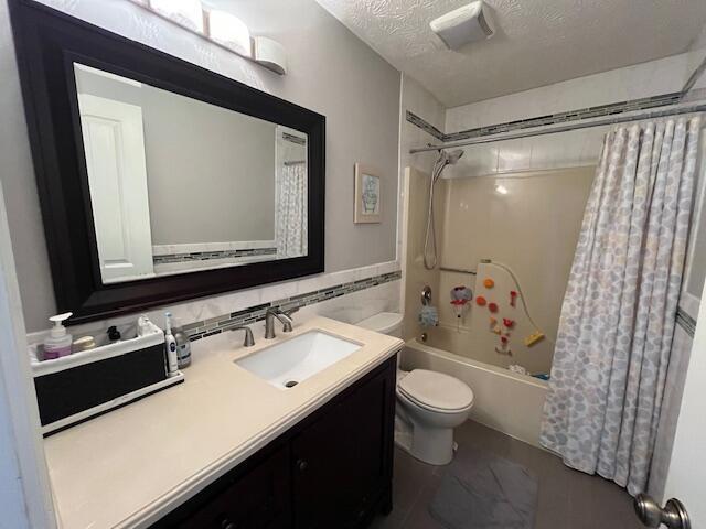 1212 Charleston Ct, Troy, OH 45373 - photo 22