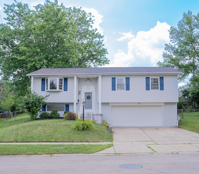 220 Cambridge Dr, Fairborn, OH 45324 - photo 1