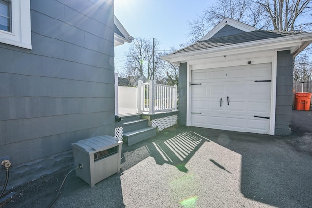 detached garage with driveway