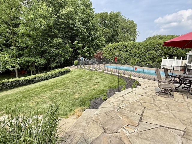 1337 Stratford Dr, Piqua, OH 45356 - view of yard featuring a patio area