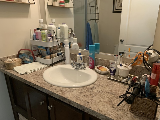 11532 State Route 235, Lakeview, OH 43331 - bathroom featuring vanity