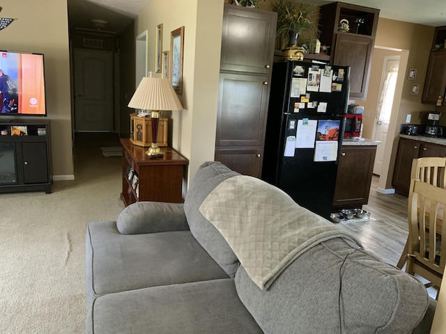 11532 State Route 235, Lakeview, OH 43331 - living area featuring baseboards