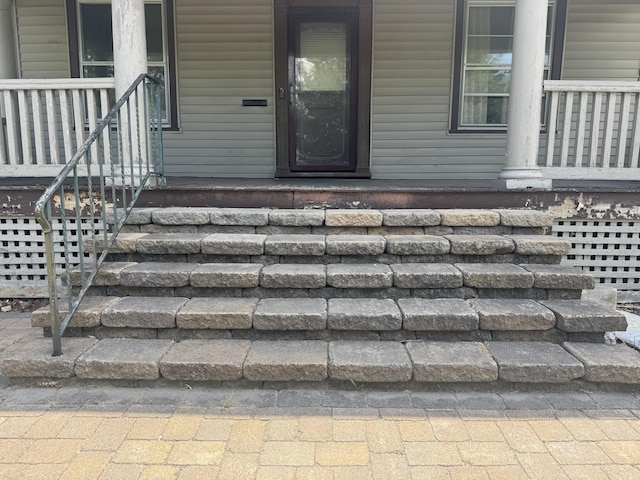 1108 N Fountain Blvd, Springfield, OH 45504 - doorway to property featuring covered porch