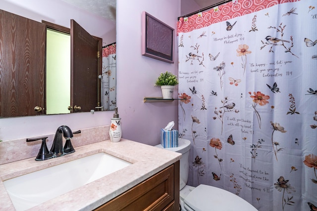 4321 Frontenac Dr, Beavercreek, OH 45440 - full bath featuring vanity and a shower with shower curtain