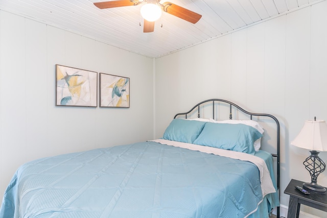 8886 State Route 368, Huntsville, OH 43324 - bedroom with ceiling fan