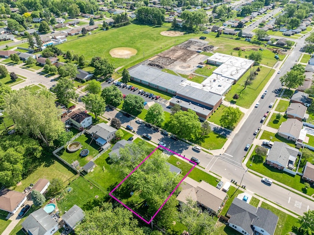 730 Maplecrest Dr, Troy, OH 45373 - aerial view of residential area featuring property boundaries highlighted