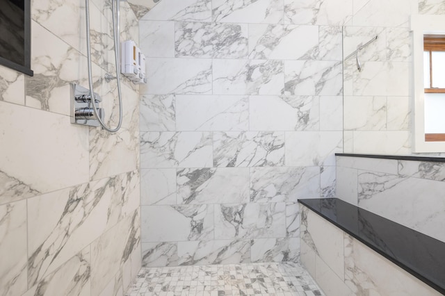 7933 Hickory Ave, Russells Point, OH 43348 - full bath featuring a tile shower