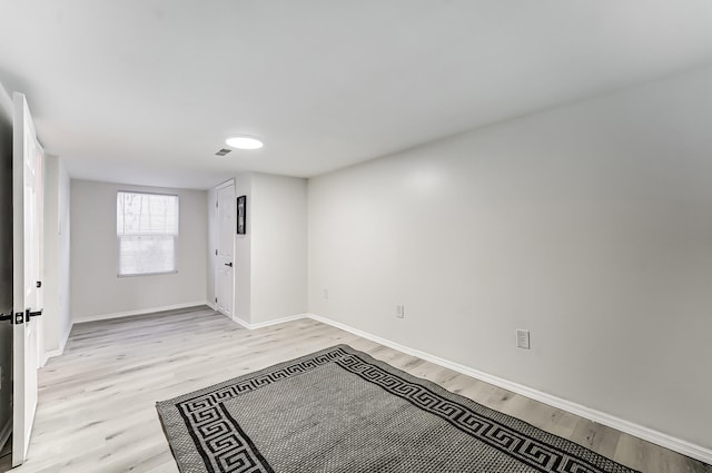 empty room featuring light hardwood / wood-style flooring