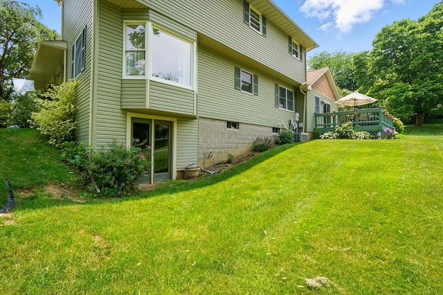 115 Deer Run Rd, Urbana, OH 43078 - back of house featuring a yard and a wooden deck
