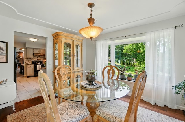 115 Deer Run Rd, Urbana, OH 43078 - dining space with light wood finished floors