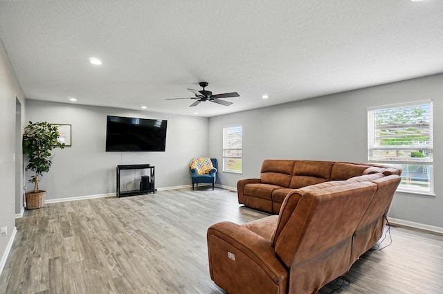 1087 Ayrshire Dr, Columbus, OH 43207 - living room with recessed lighting, plenty of natural light, light wood finished floors, baseboards, and ceiling fan