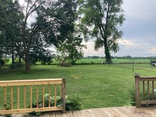 4173 Navajo Trl, Jamestown, OH 45335 - wooden terrace with a lawn