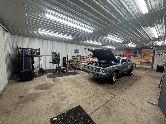18866 Weimert School Rd, Wapakoneta, OH 45895 - view of garage