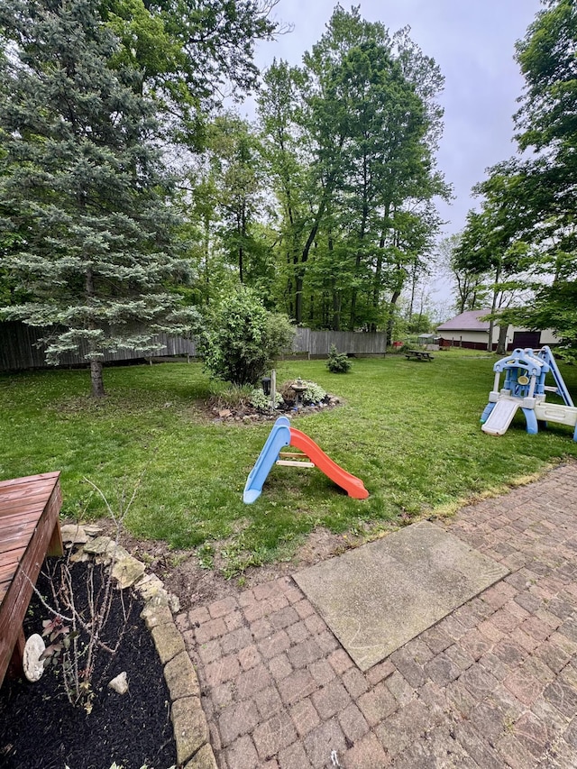 18866 Weimert School Rd, Wapakoneta, OH 45895 - view of yard
