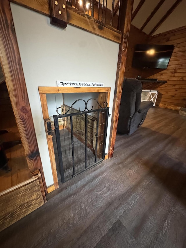 18866 Weimert School Rd, Wapakoneta, OH 45895 - detailed view of wood finished floors and wood walls