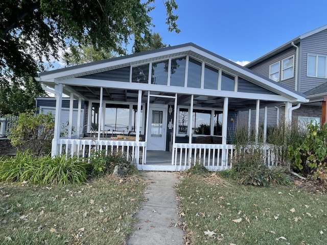 view of front of home