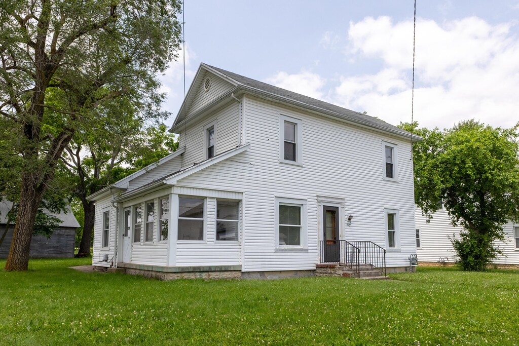 402 N Bridge St, Gettysburg, OH 45328 - photo 1