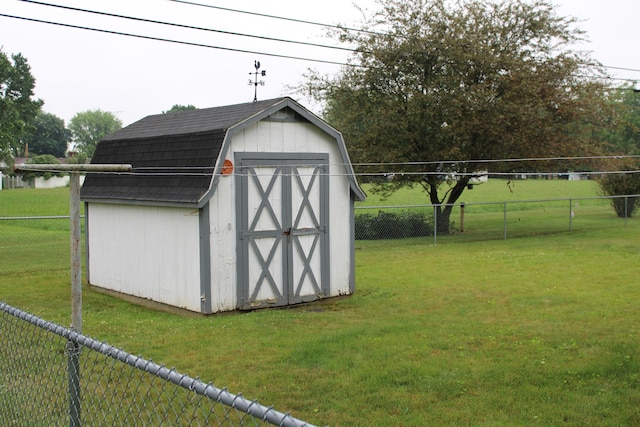 6 Woodside Dr, Arcanum, OH 45304 - view of shed featuring a fenced backyard