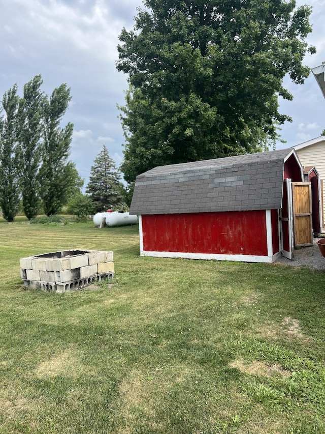 9969 State Route 49, Rockford, OH 45882 - view of grassy yard with a storage shed
