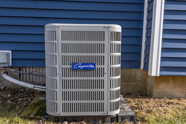 11546 Horseshoe Channel Dr, Lakeview, OH 43331 - exterior view of central air condition unit