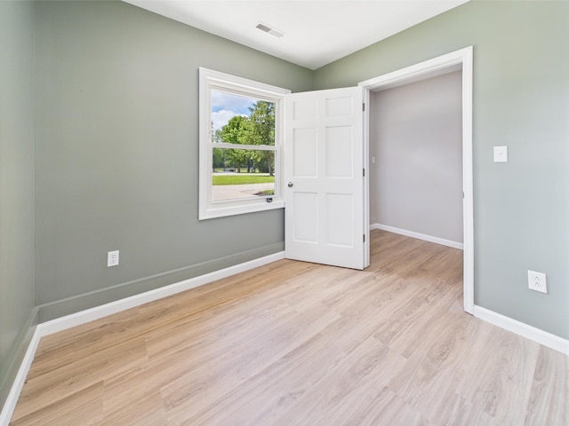 1430 E Union City Pike E, Union City Pike, Winchester, IN 47394 - unfurnished bedroom featuring light wood-style floors and baseboards