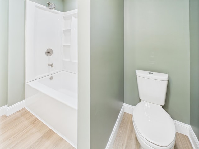 1430 E Union City Pike E, Union City Pike, Winchester, IN 47394 - full bathroom with wood finished floors and shower / bathtub combination